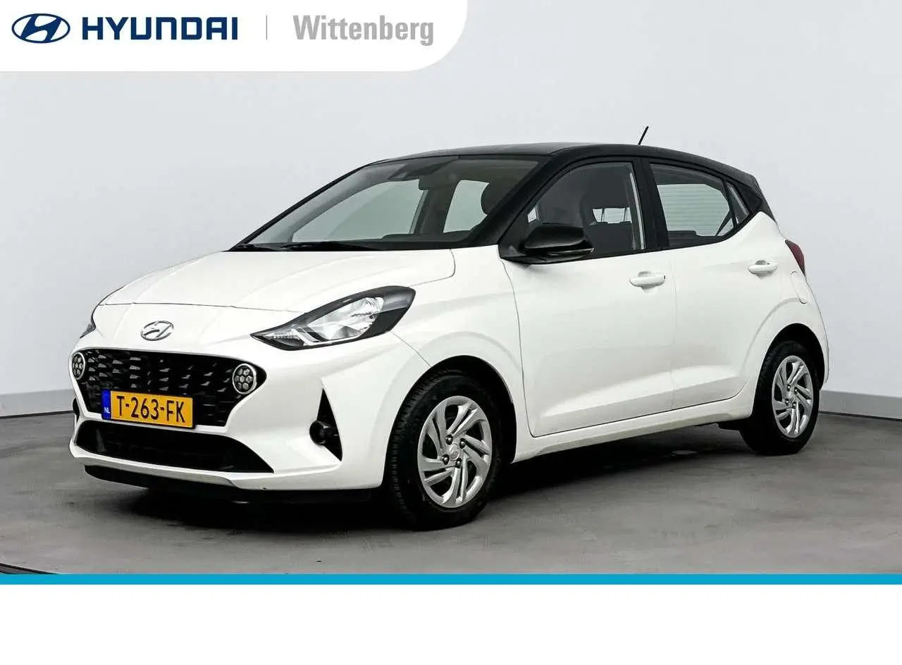 Photo 1 : Hyundai I10 2023 Petrol