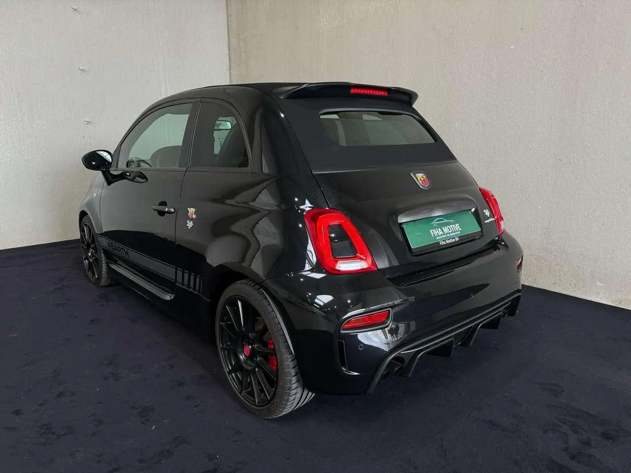 Photo 1 : Abarth 595 2017 Petrol