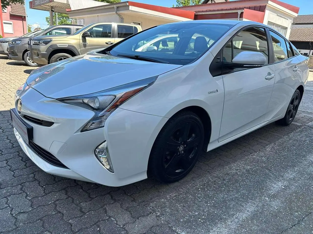 Photo 1 : Toyota Prius 2016 Hybride