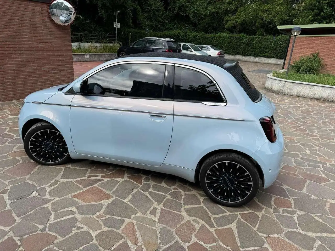 Photo 1 : Fiat 500 2021 Electric