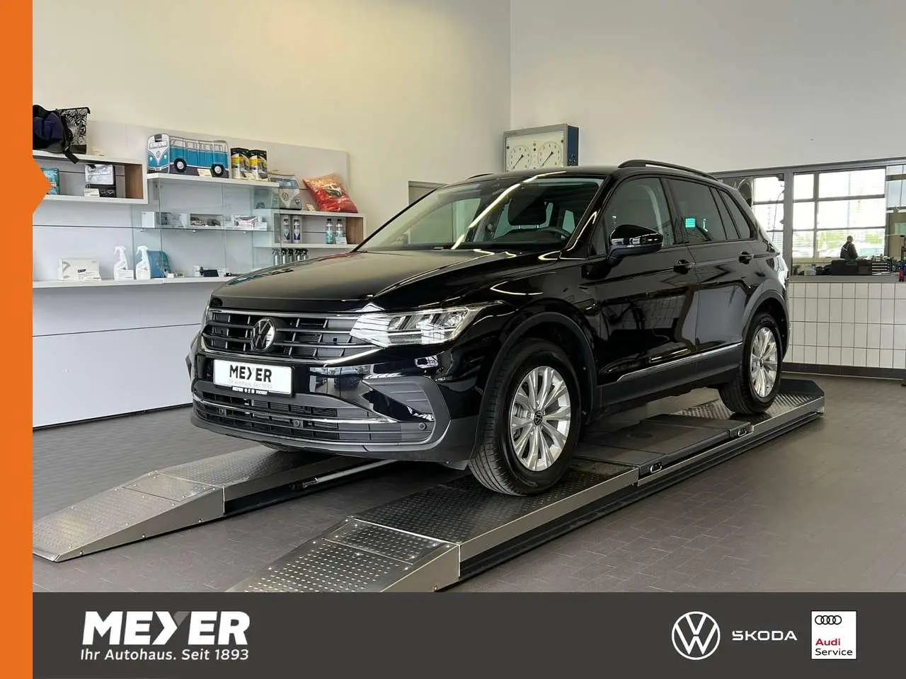 Photo 1 : Volkswagen Tiguan 2024 Petrol