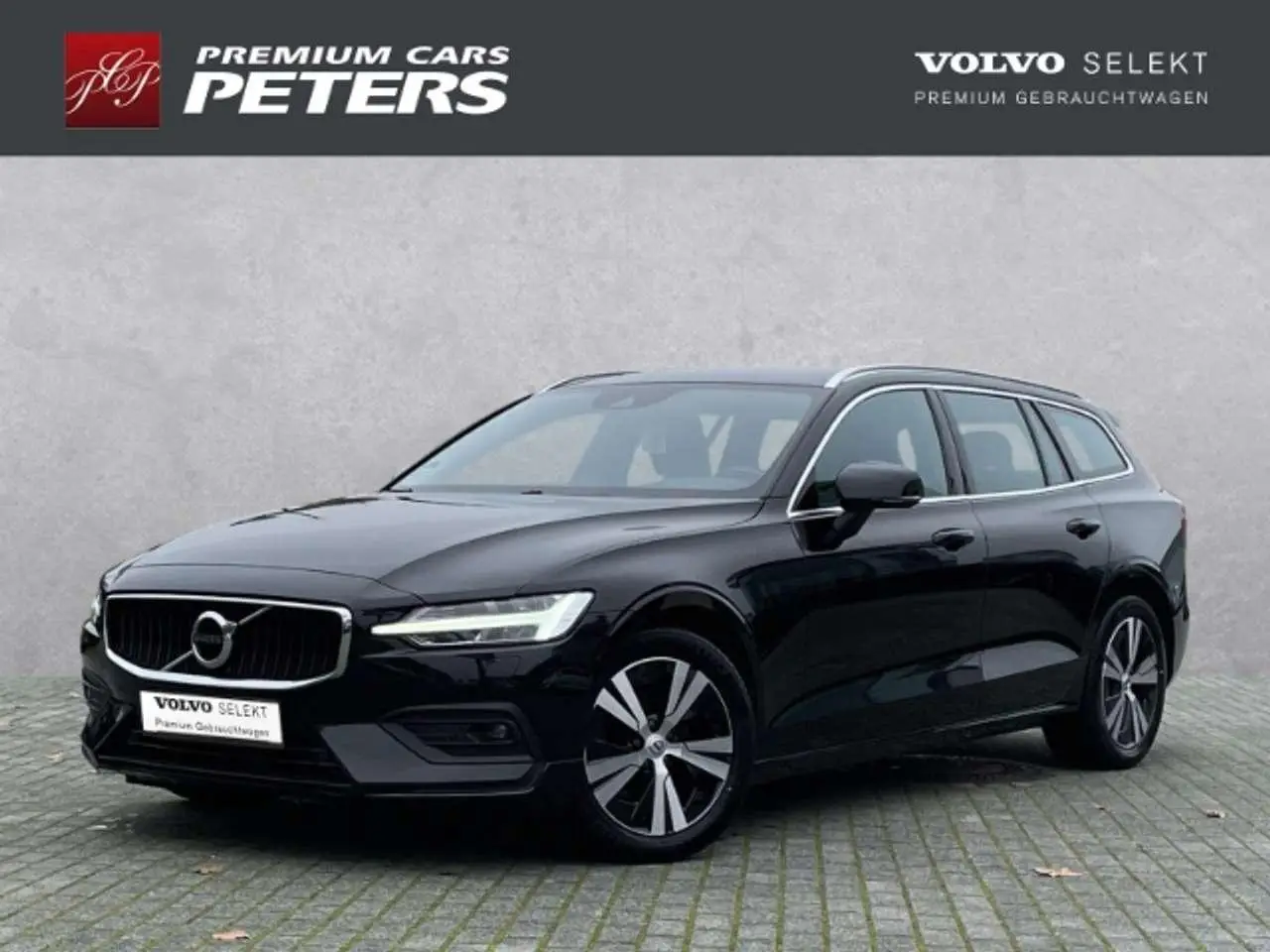 Photo 1 : Volvo V60 2020 Essence