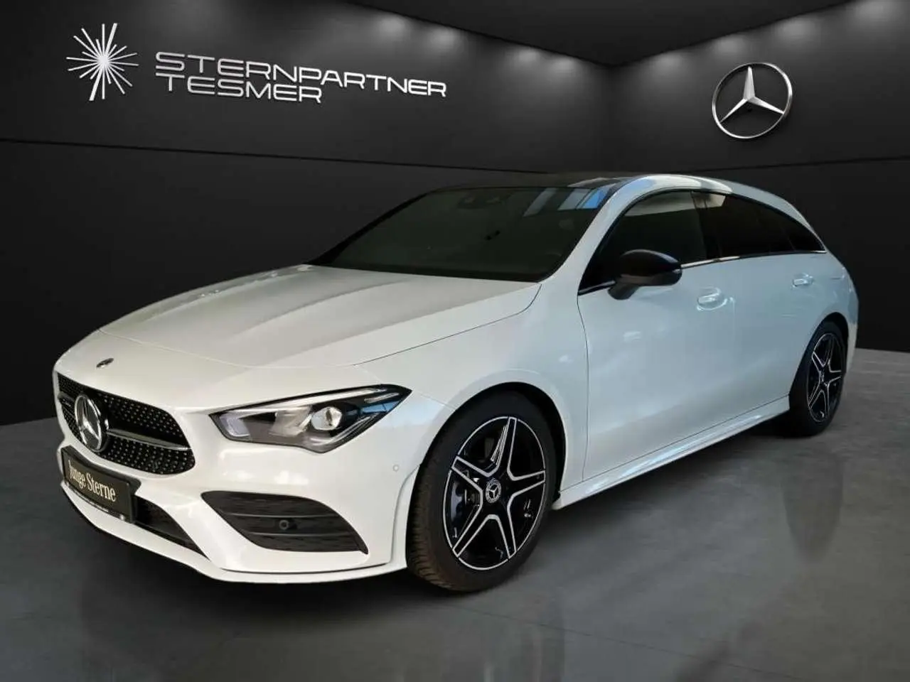 Photo 1 : Mercedes-benz Classe Cla 2023 Essence