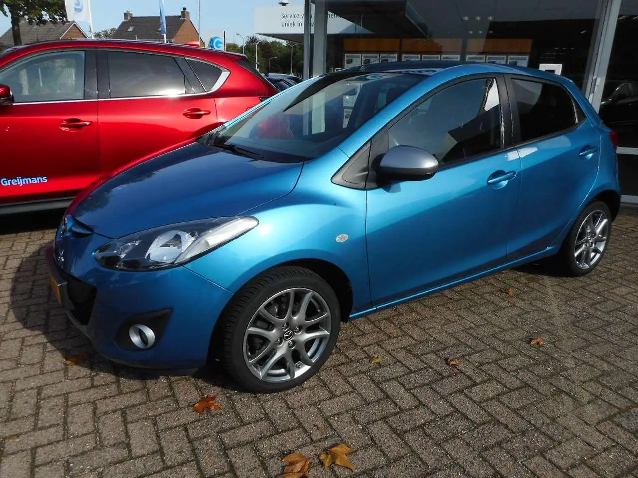 Photo 1 : Mazda 2 2014 Petrol