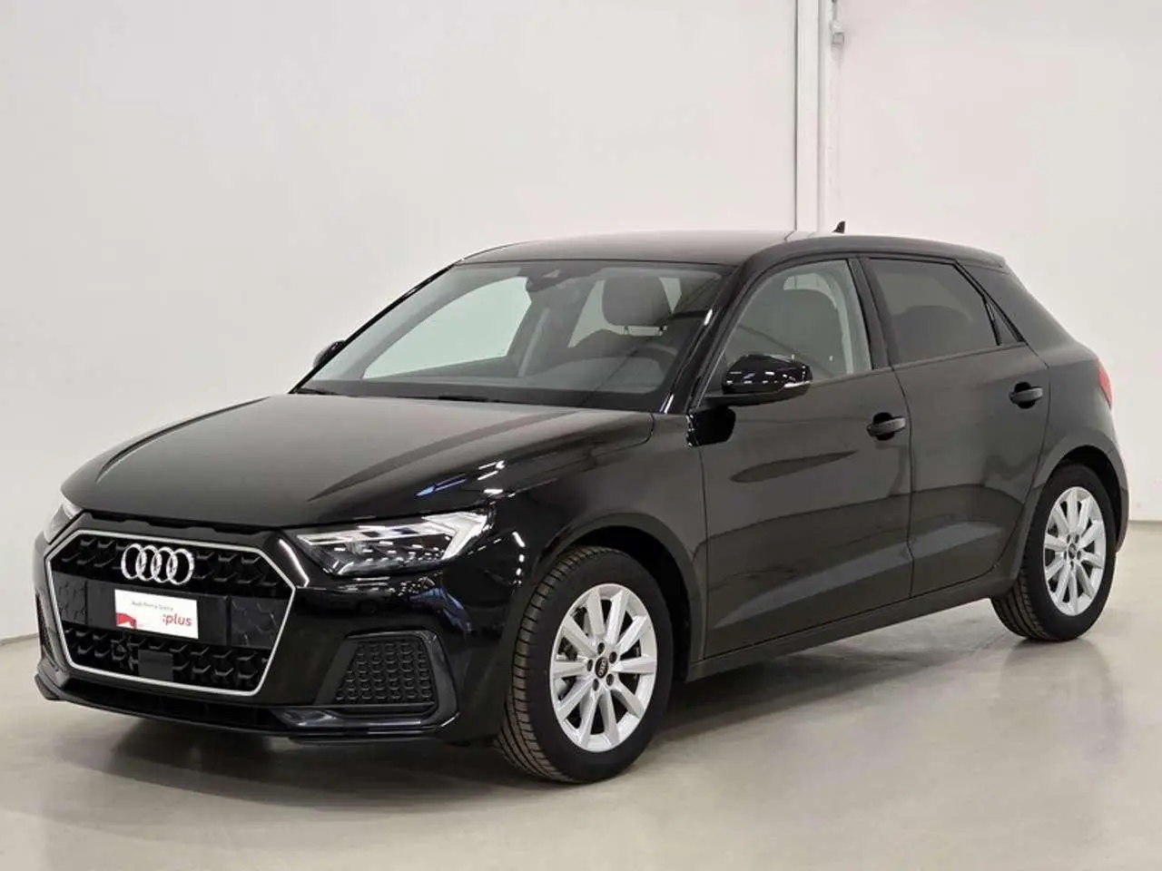 Photo 1 : Audi A1 2024 Petrol