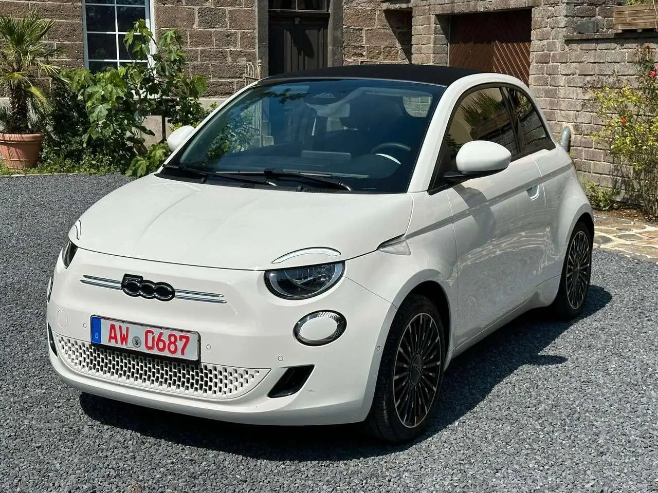 Photo 1 : Fiat 500 2021 Électrique