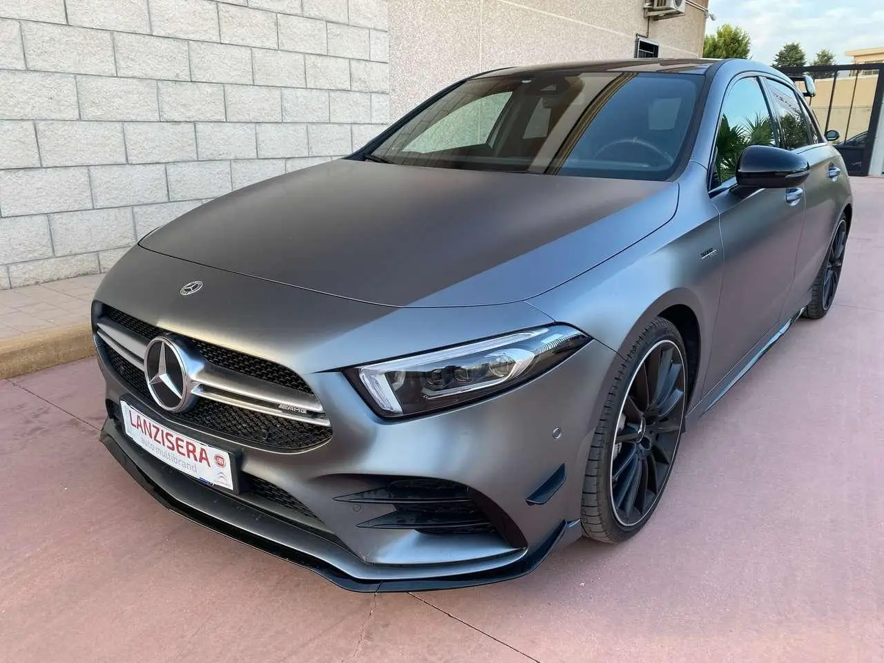 Photo 1 : Mercedes-benz Classe A 2021 Petrol