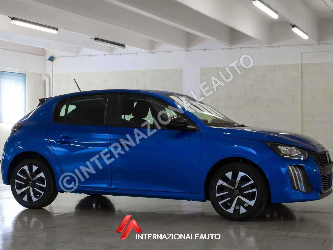 Photo 1 : Peugeot 208 2024 Petrol