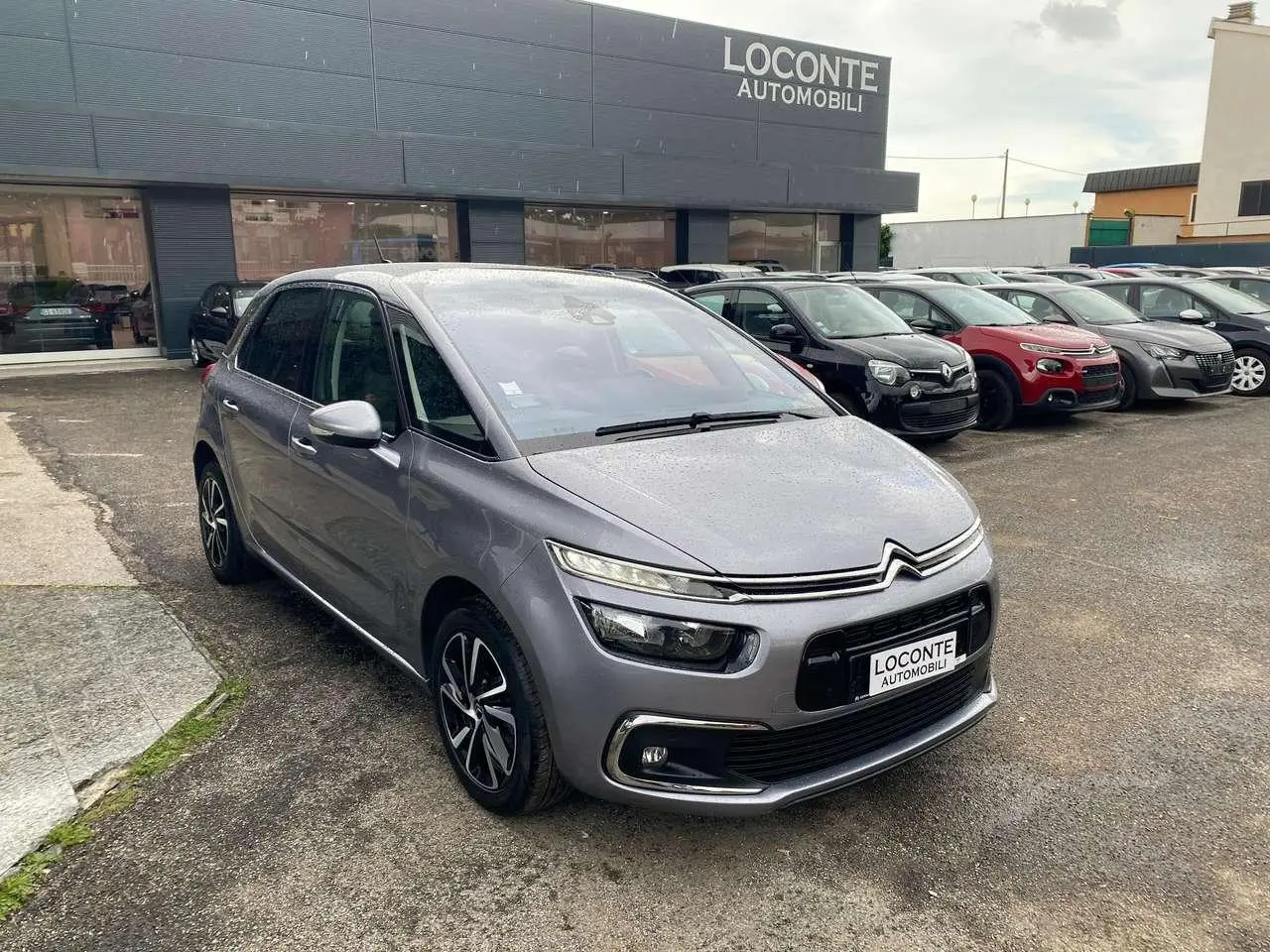 Photo 1 : Citroen C4 2019 Essence