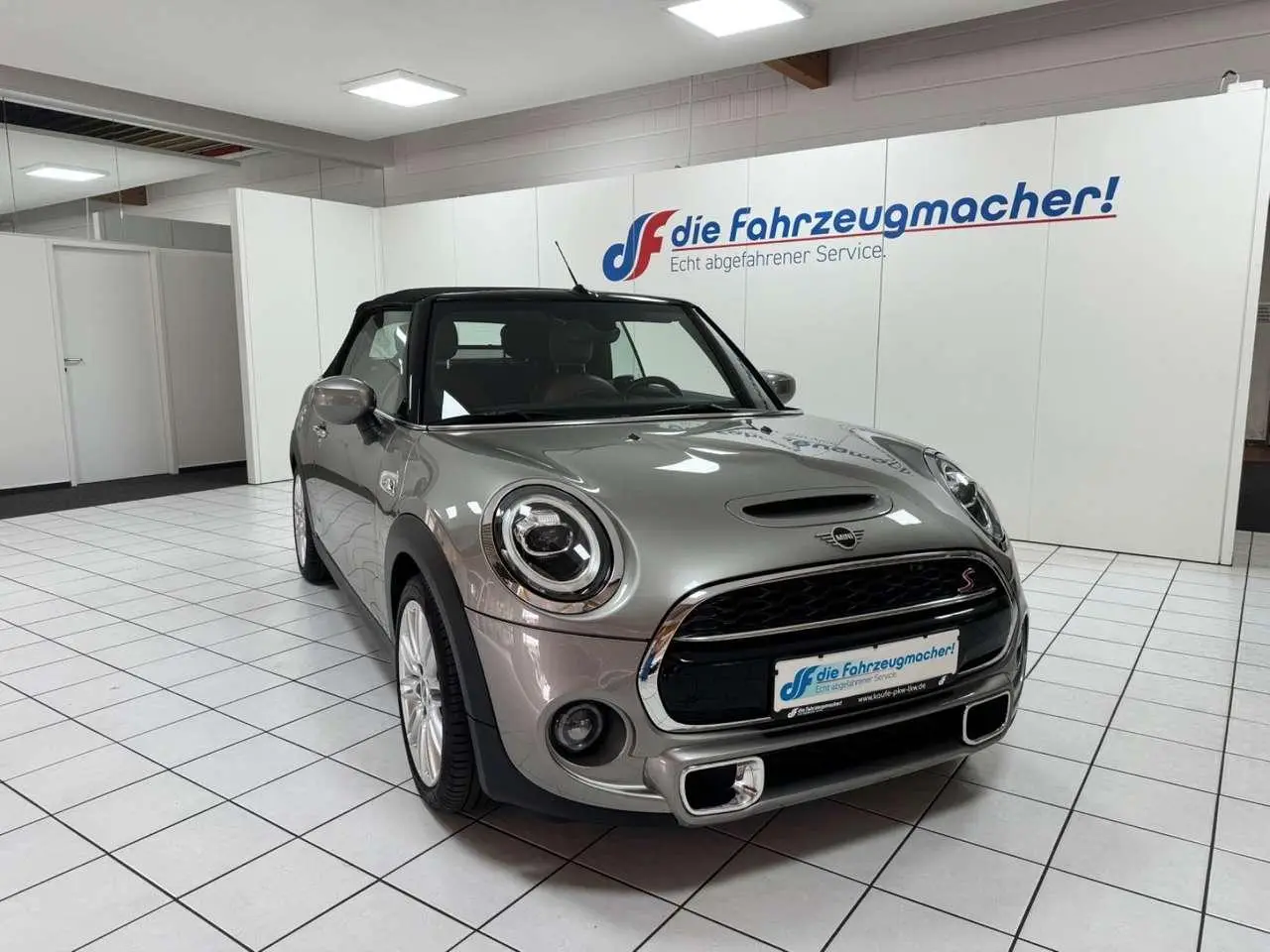 Photo 1 : Mini Cooper 2019 Essence