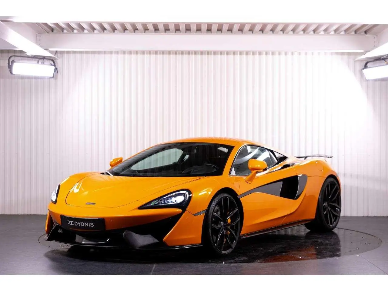 Photo 1 : Mclaren 570s 2016 Essence