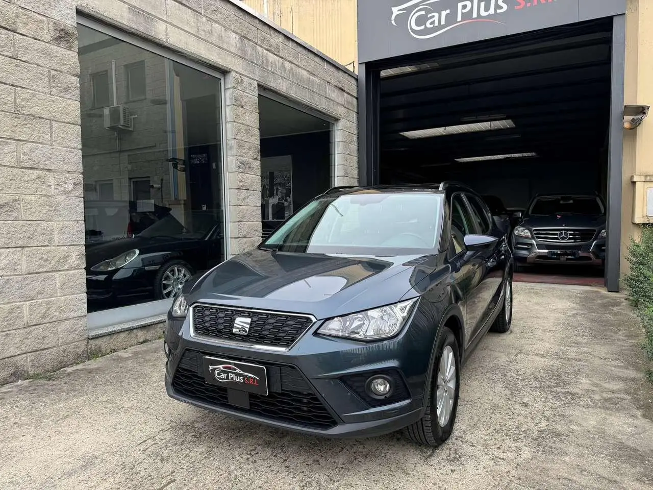 Photo 1 : Seat Arona 2018 Diesel