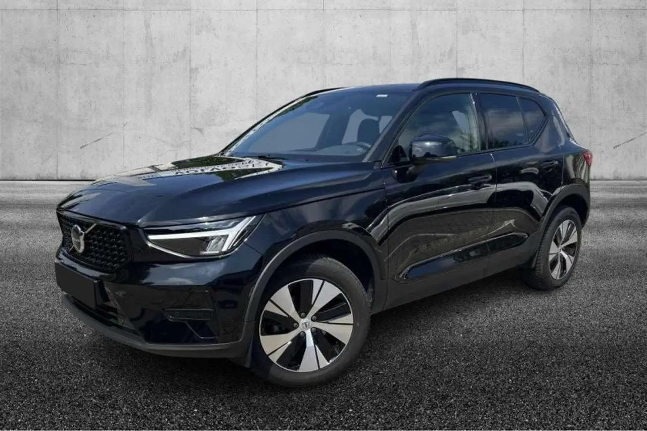 Photo 1 : Volvo Xc40 2023 Petrol