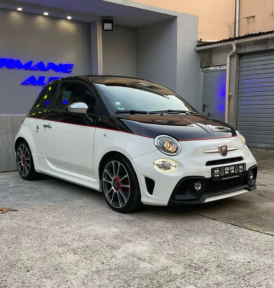 Photo 1 : Abarth 595 2017 Essence