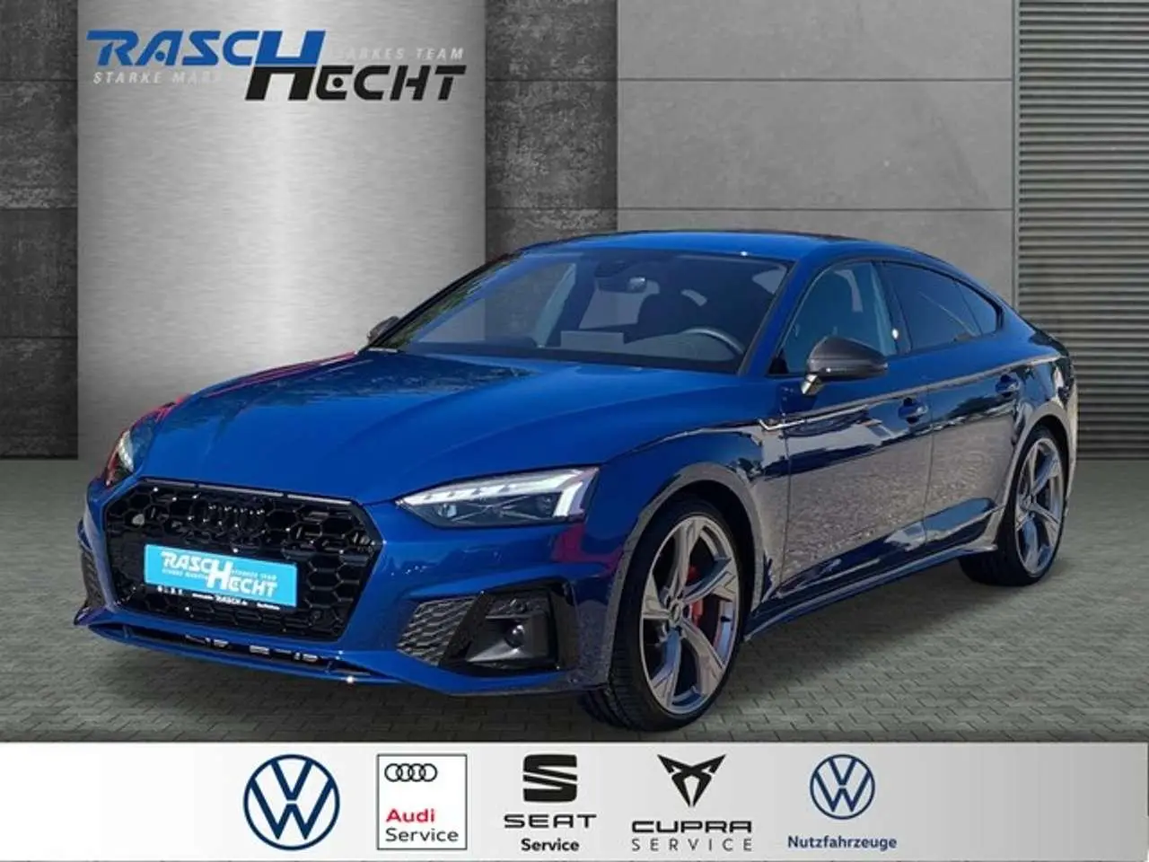 Photo 1 : Audi A5 2023 Essence