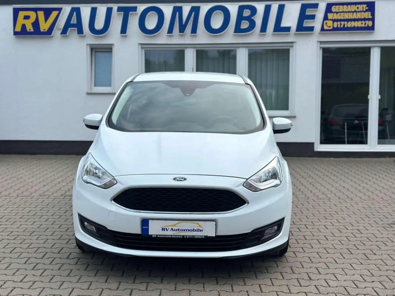 Photo 1 : Ford C-max 2015 Petrol