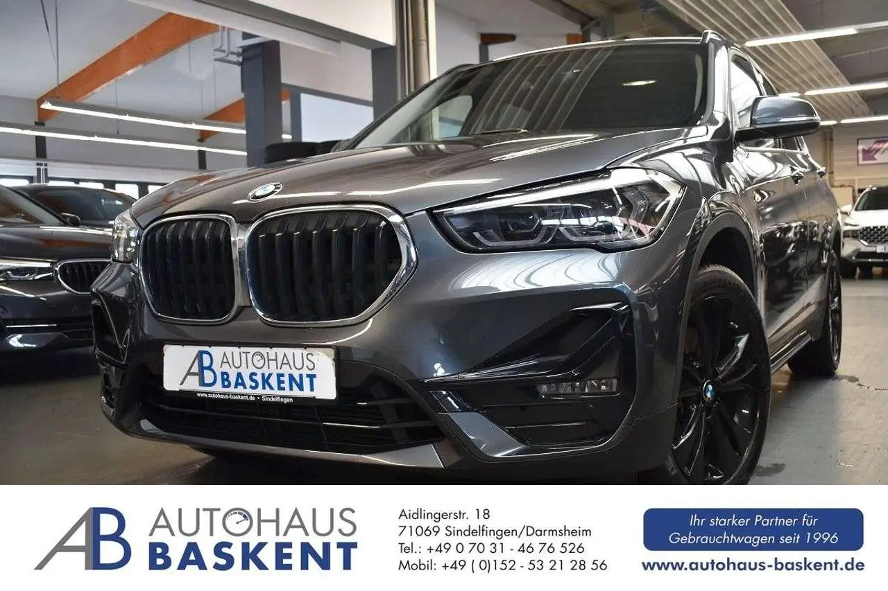 Photo 1 : Bmw X1 2021 Essence