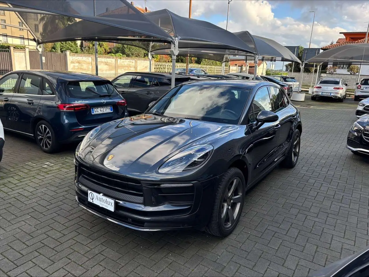 Photo 1 : Porsche Macan 2022 Petrol