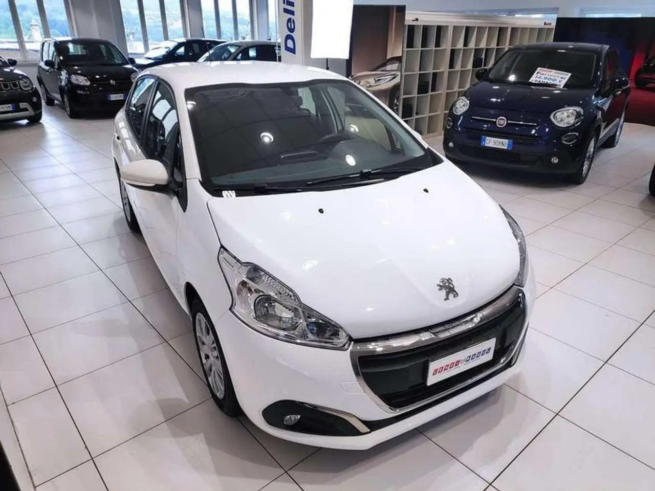 Photo 1 : Peugeot 208 2019 Diesel