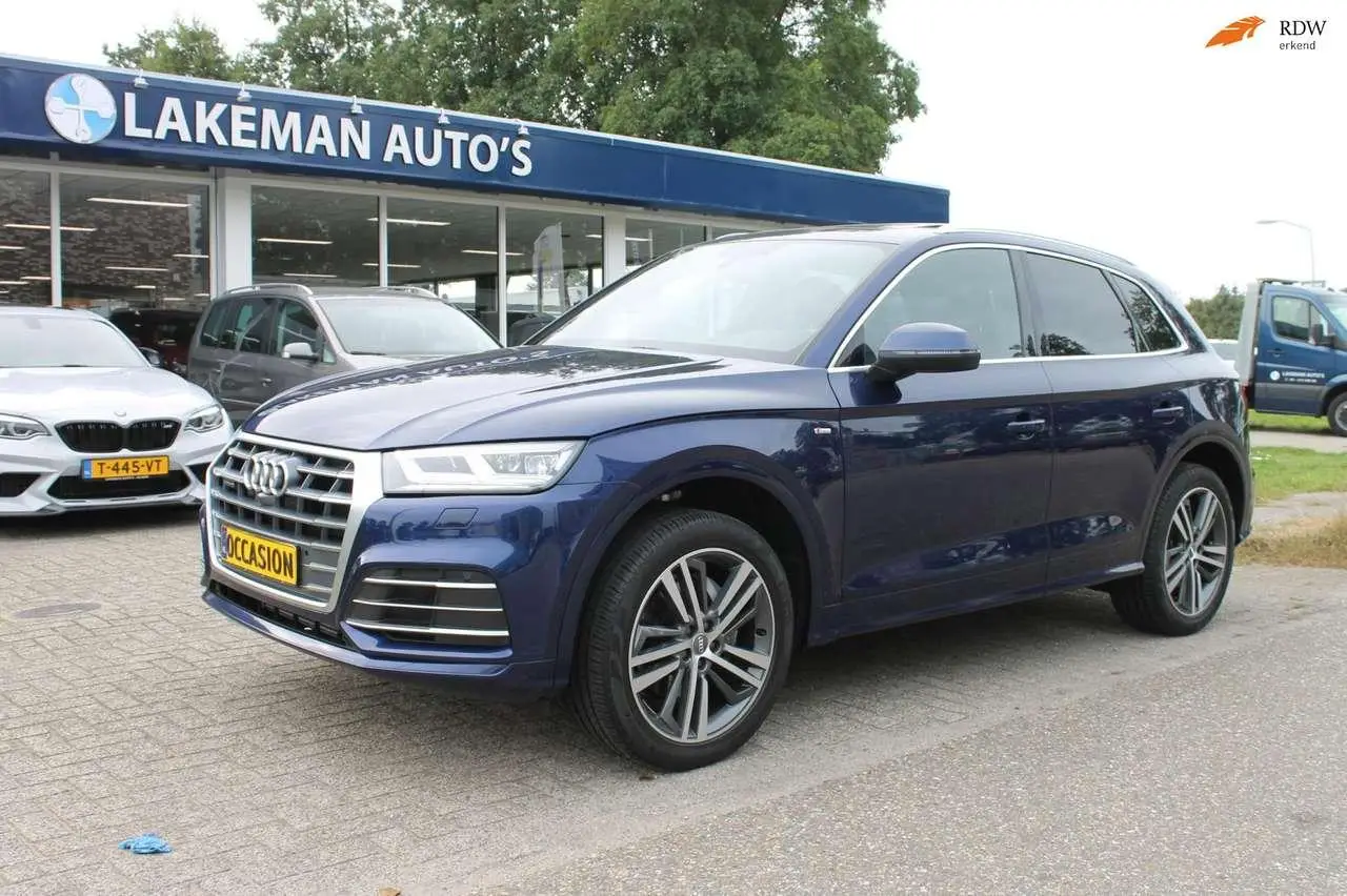 Photo 1 : Audi Q5 2019 Petrol