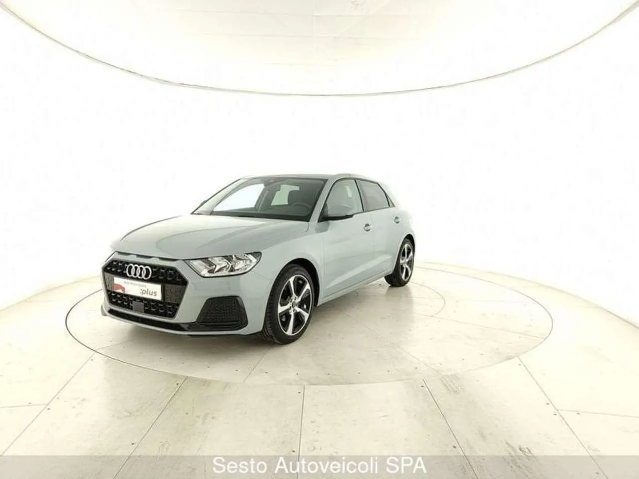 Photo 1 : Audi A1 2023 Petrol