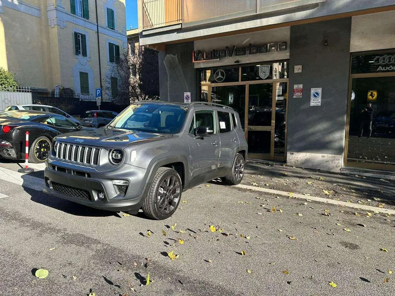 Photo 1 : Jeep Renegade 2023 Hybrid