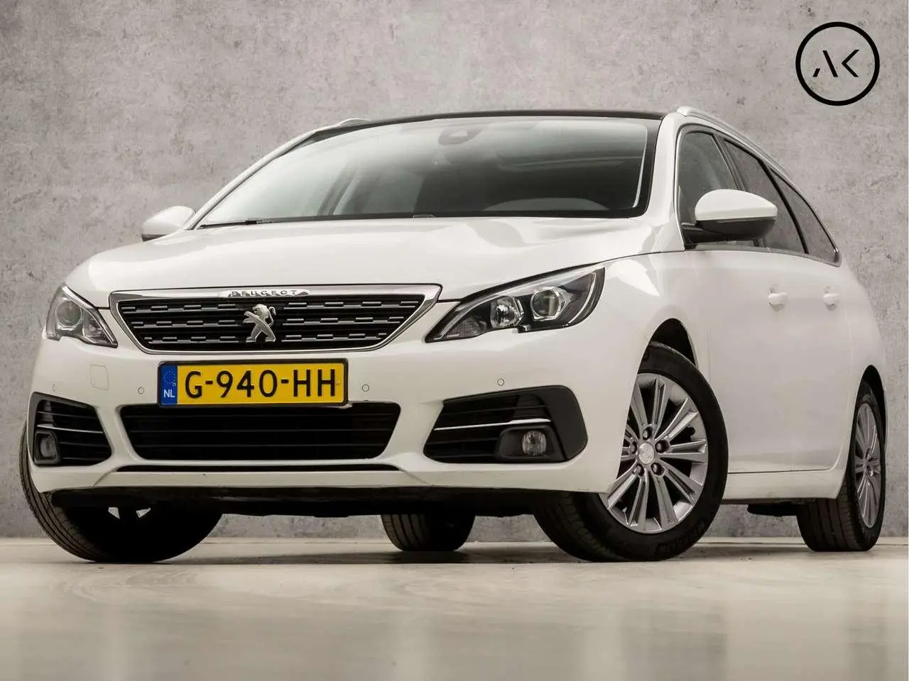 Photo 1 : Peugeot 308 2019 Petrol