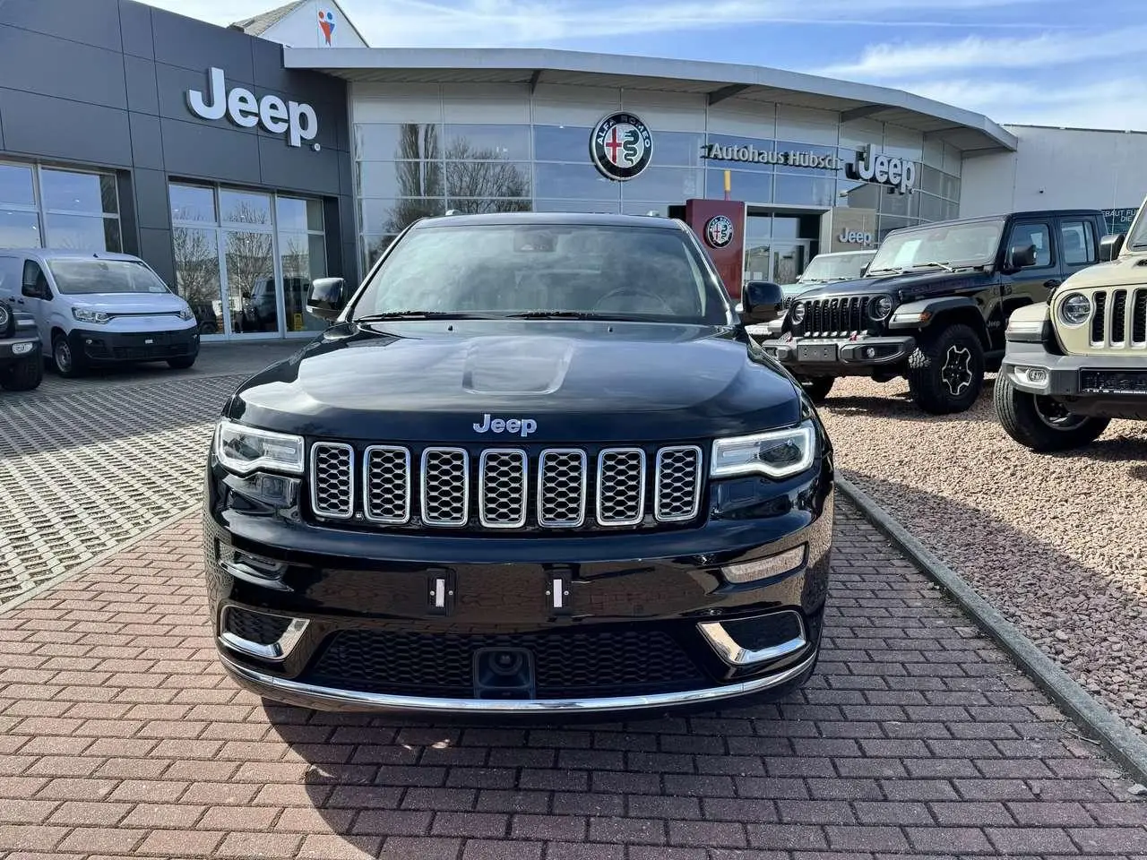 Photo 1 : Jeep Grand Cherokee 2018 Diesel