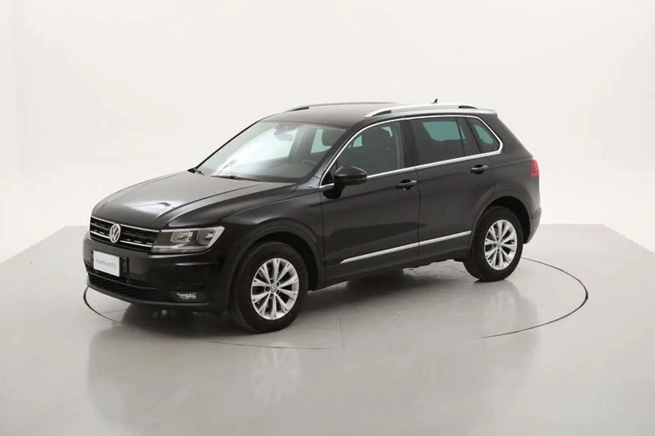 Photo 1 : Volkswagen Tiguan 2020 Diesel