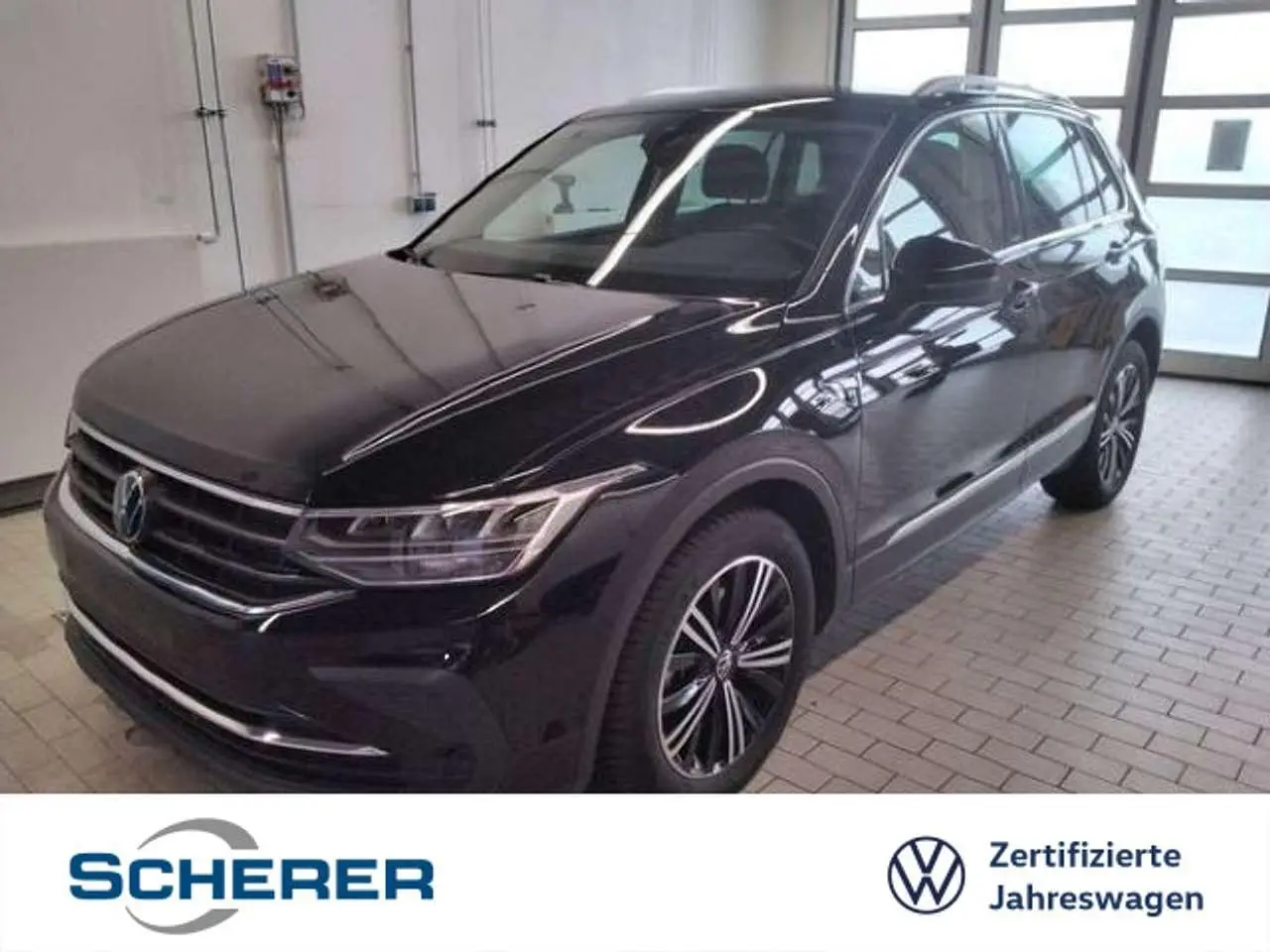 Photo 1 : Volkswagen Tiguan 2023 Petrol