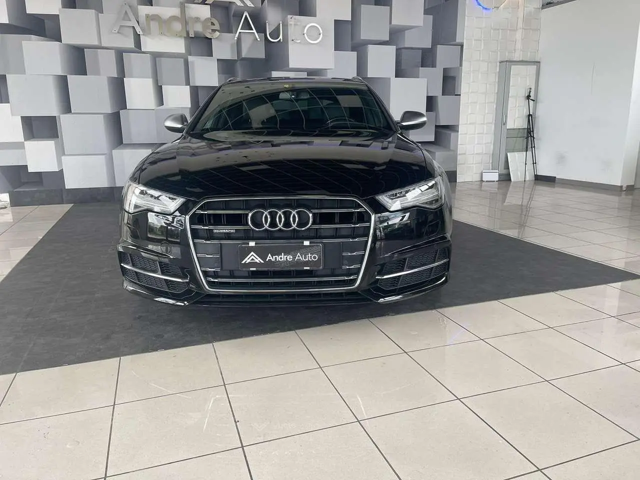 Photo 1 : Audi A6 2016 Diesel