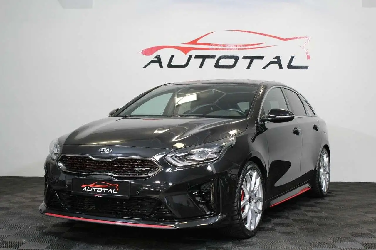 Photo 1 : Kia Proceed 2021 Petrol