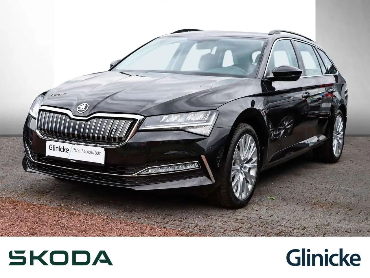 Photo 1 : Skoda Superb 2022 Hybrid