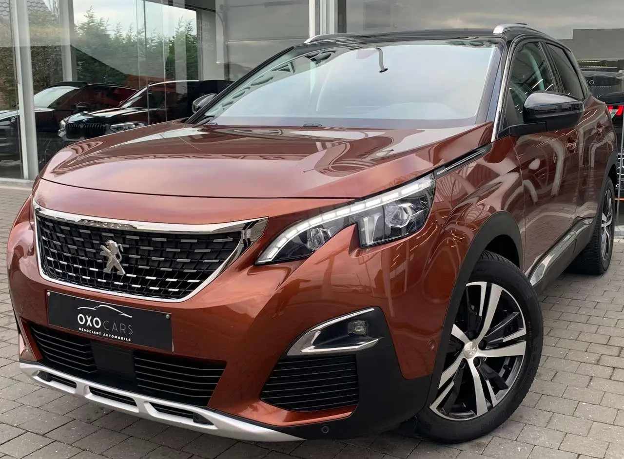 Photo 1 : Peugeot 3008 2017 Petrol