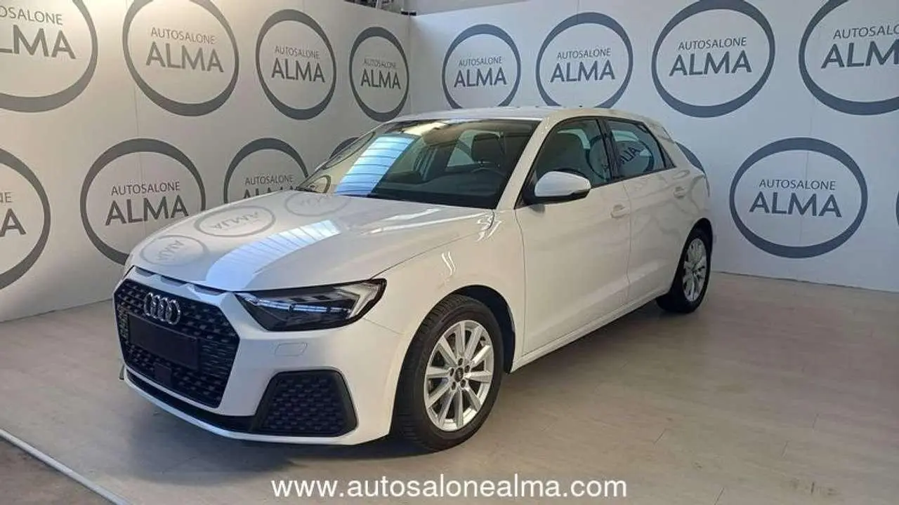 Photo 1 : Audi A1 2021 Petrol