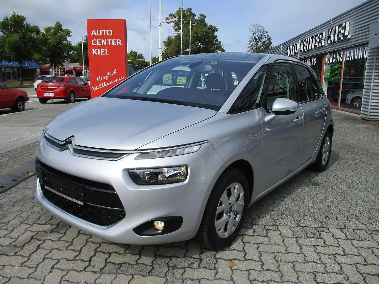 Photo 1 : Citroen C4 2016 Diesel