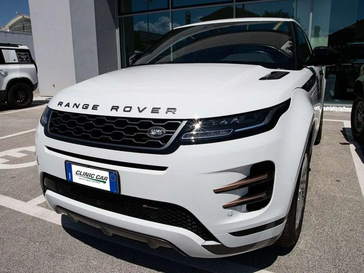 Photo 1 : Land Rover Range Rover Evoque 2022 Hybrid