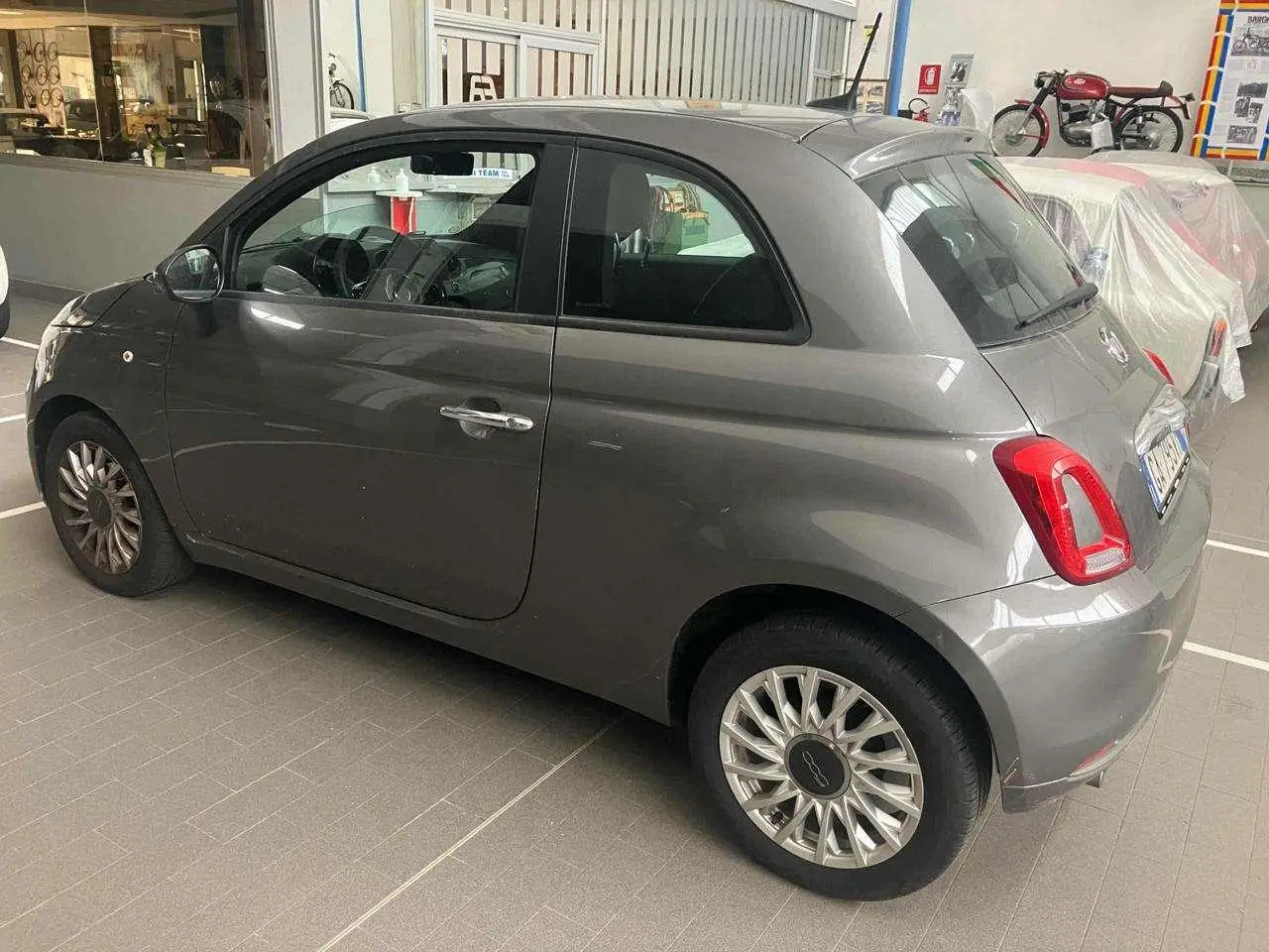 Photo 1 : Fiat 500 2020 Hybrid