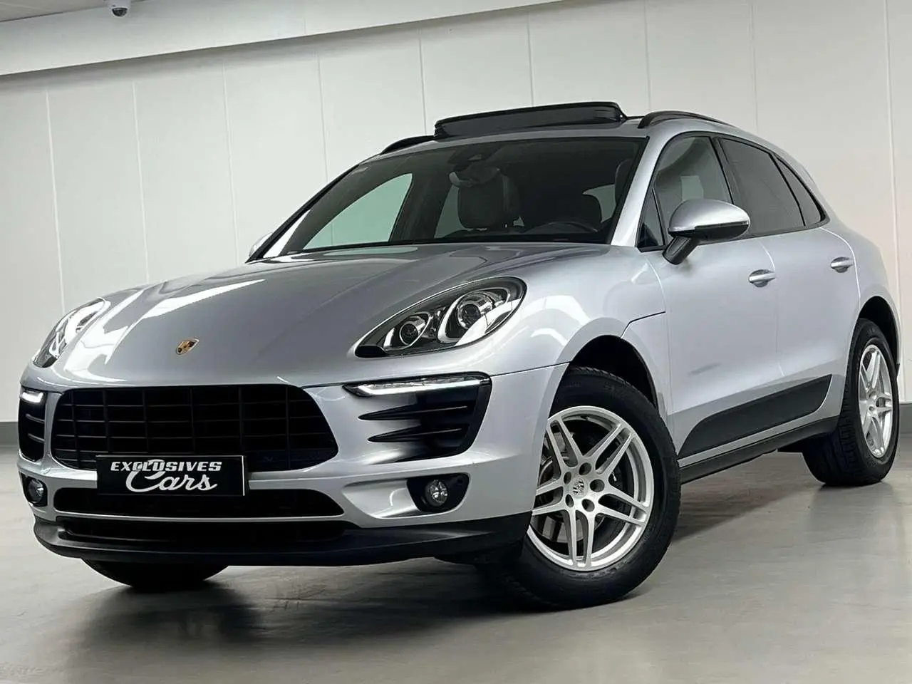 Photo 1 : Porsche Macan 2017 Essence