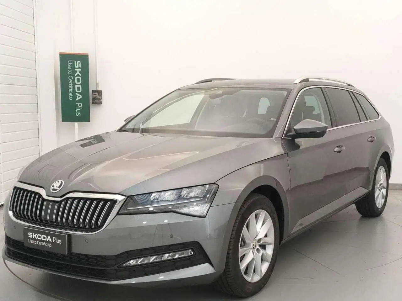 Photo 1 : Skoda Superb 2023 Diesel