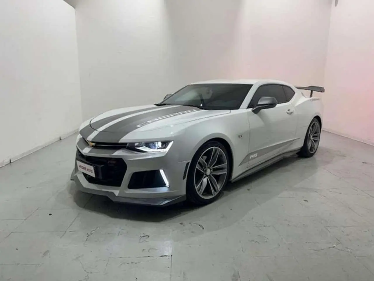 Photo 1 : Chevrolet Camaro 2019 Essence