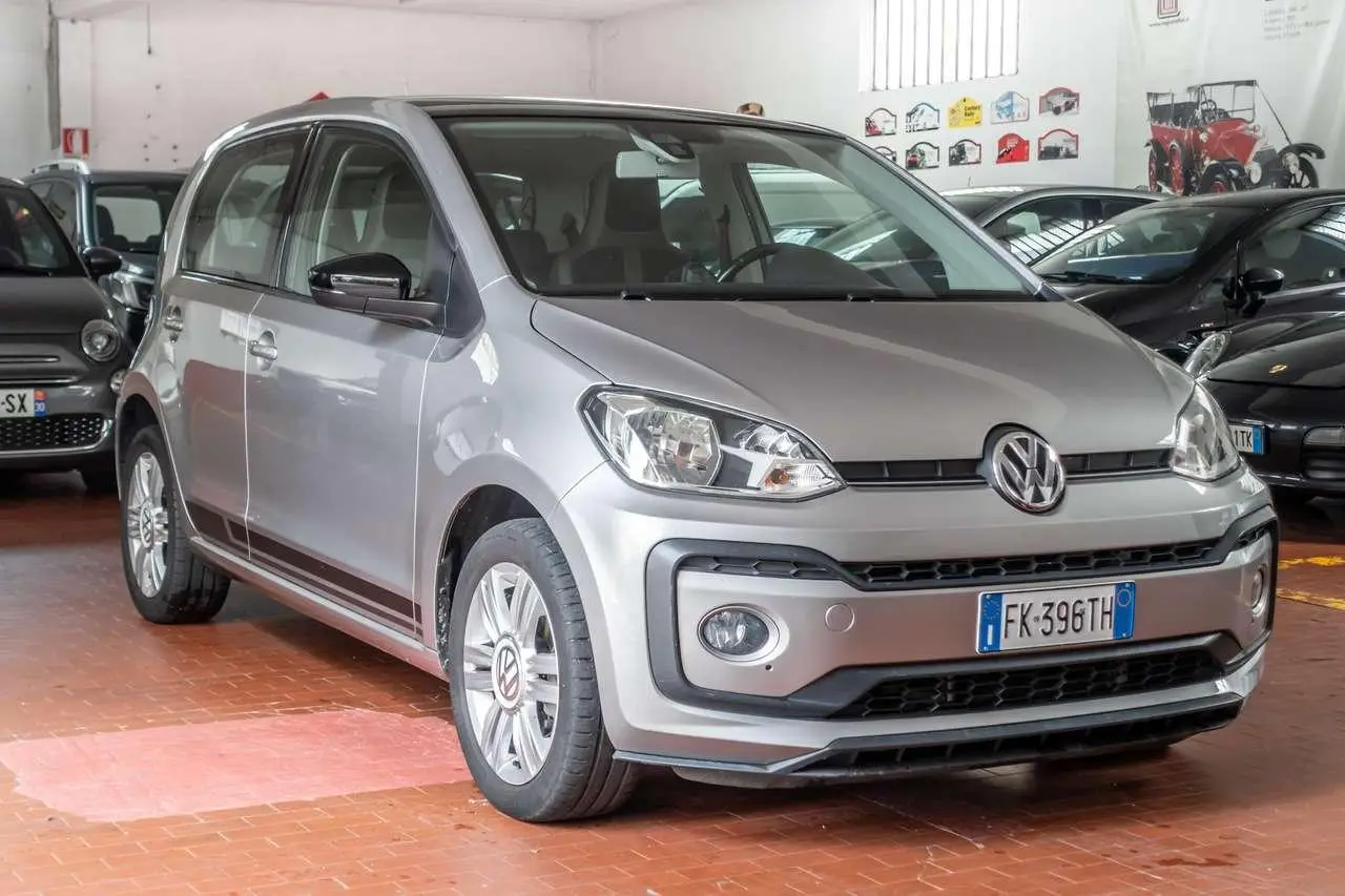 Photo 1 : Volkswagen Up! 2017 Essence