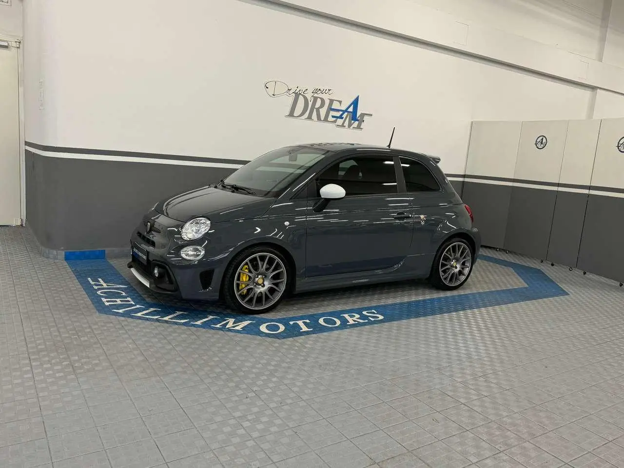 Photo 1 : Abarth 595 2016 Essence