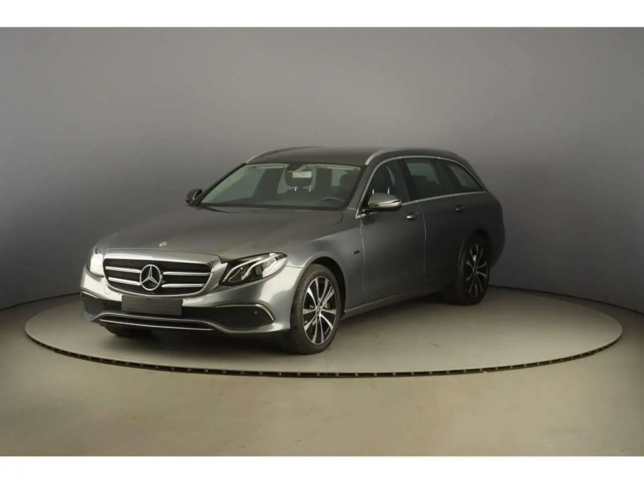 Photo 1 : Mercedes-benz Classe E 2020 Hybride