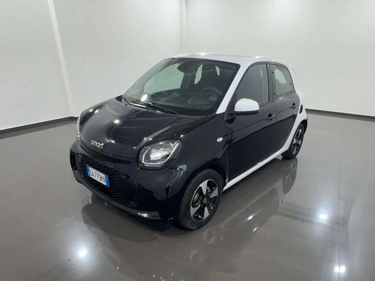 Photo 1 : Smart Forfour 2020 Electric