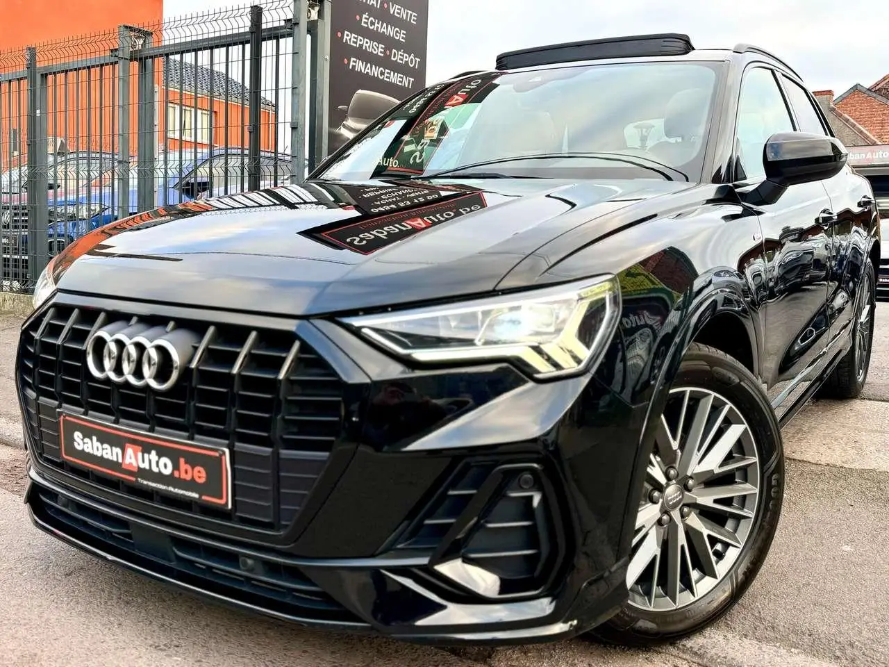 Photo 1 : Audi Q3 2019 Essence