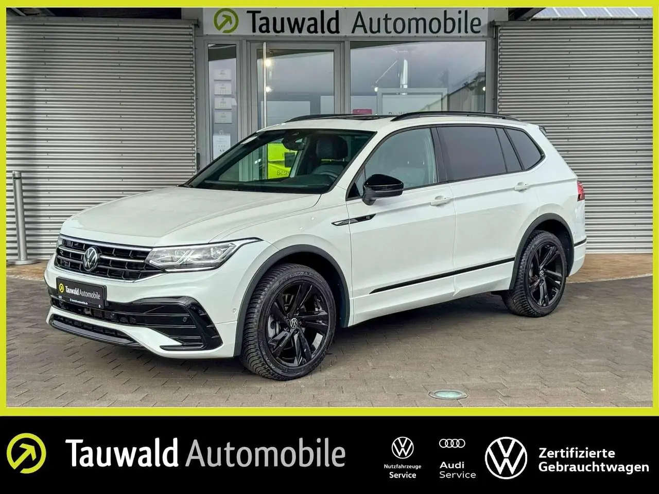 Photo 1 : Volkswagen Tiguan 2024 Essence