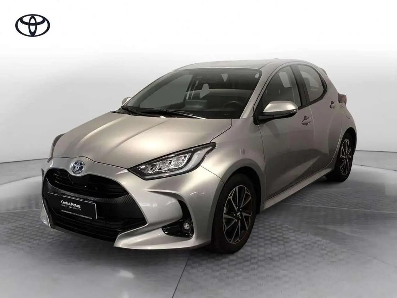 Photo 1 : Toyota Yaris 2022 Hybride