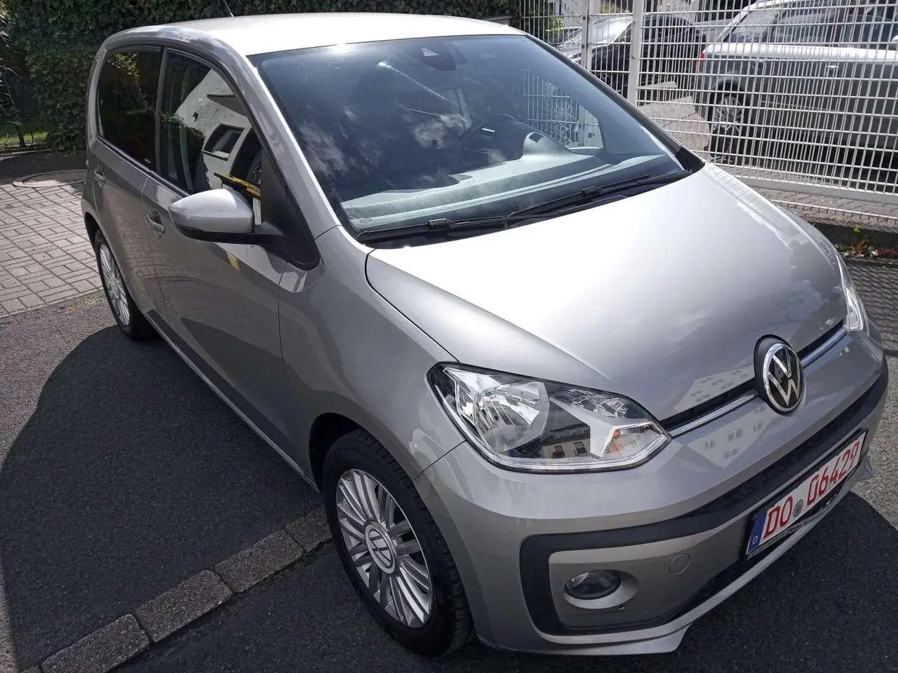 Photo 1 : Volkswagen Up! 2021 Petrol