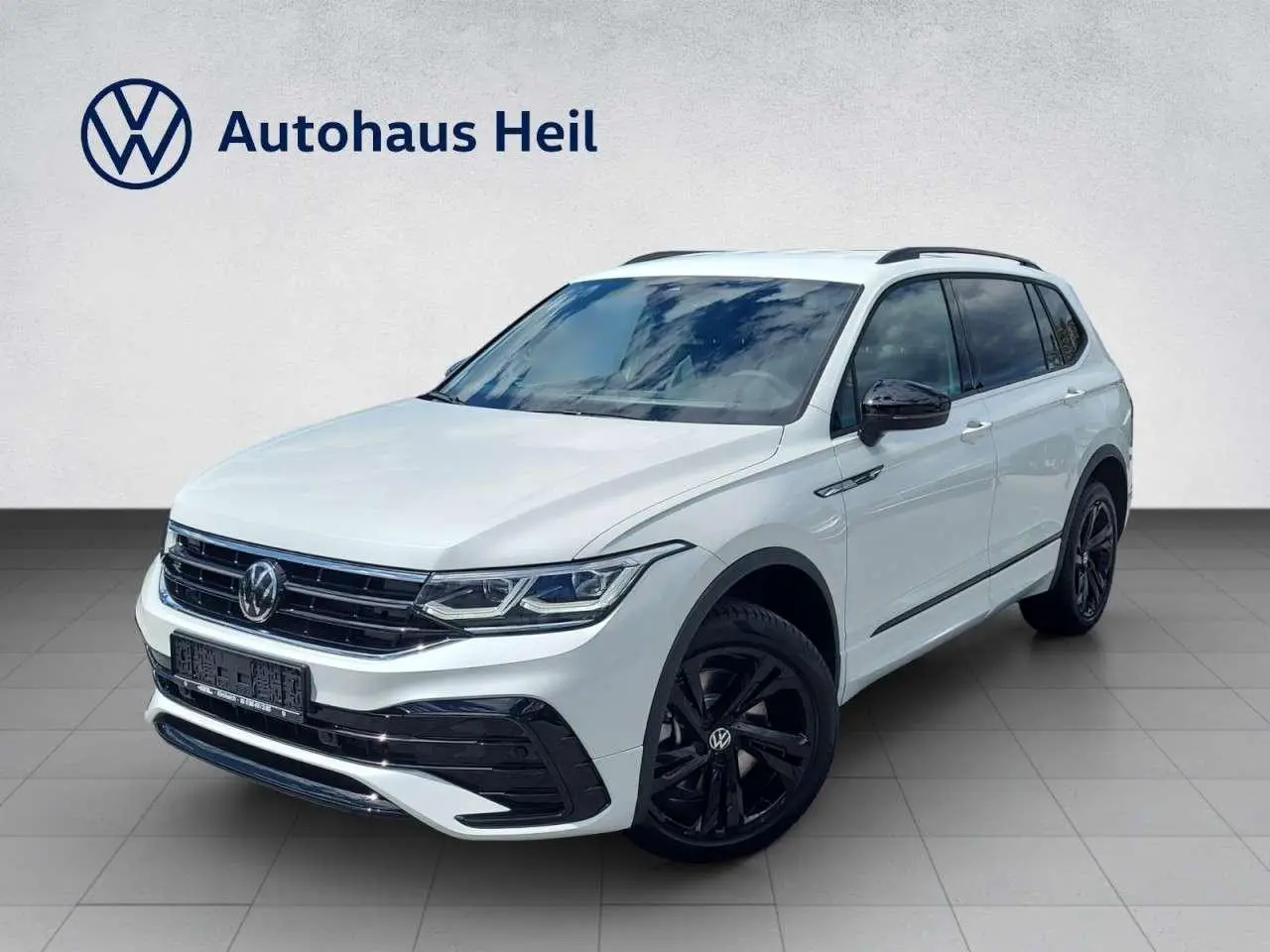 Photo 1 : Volkswagen Tiguan 2024 Petrol